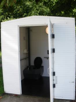 location sanitaire et WC mobile, sani pmr plage