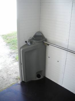 location sanitaire et WC mobile, sani pmr plage